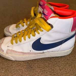 Nike Blazer Mid 77 - Women's 8.5 - Neon